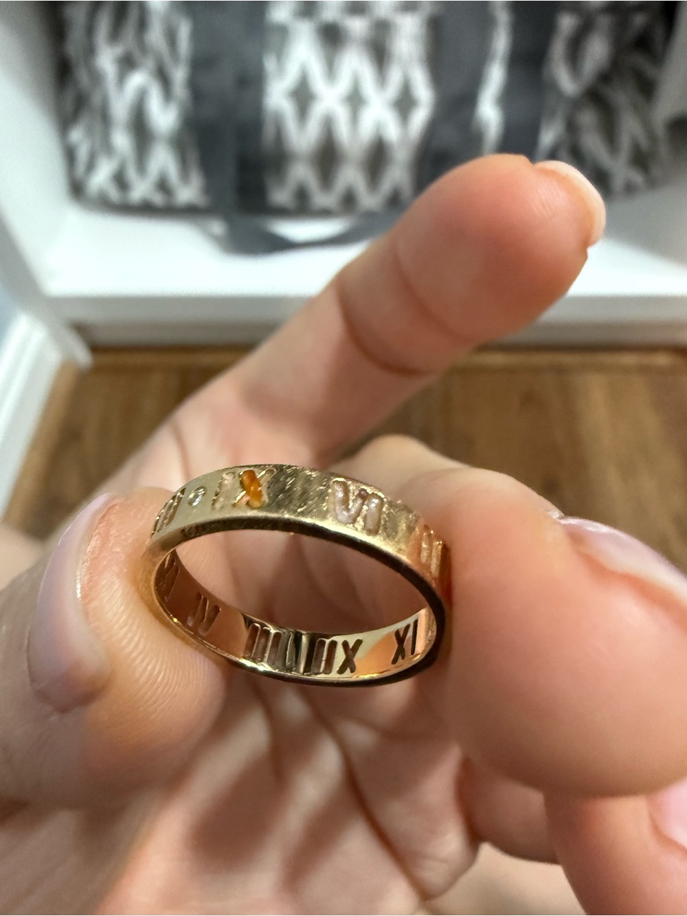Tiffany & Co. Gold Roman Numeral Ring - Picture 5 of 5